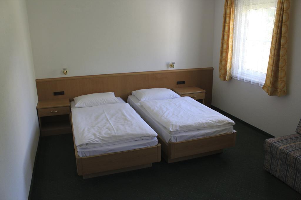 Gasthof Bundschen Sarntal Zimmer foto